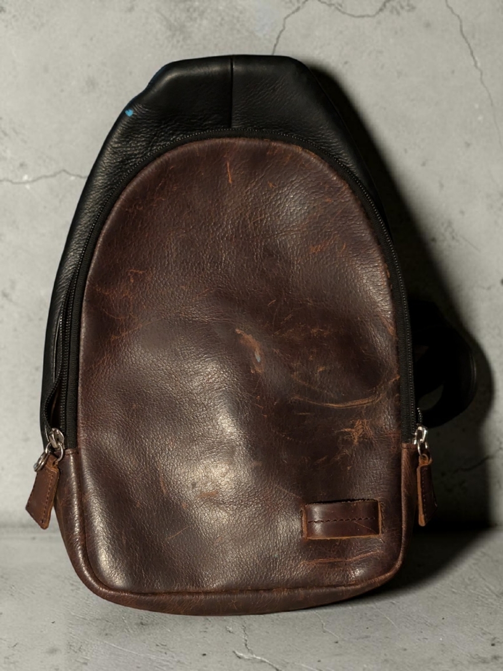 Overland Princeton Leather Sling Crossbody Bag Two-Tone Black Brown EDC